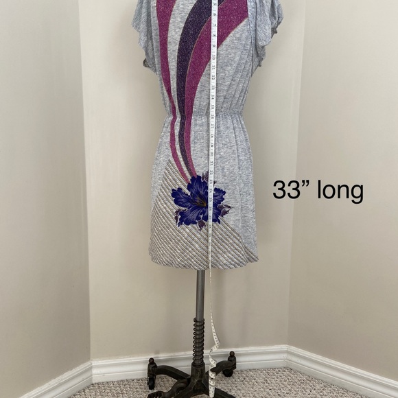 Dress - Picture 5 of 8